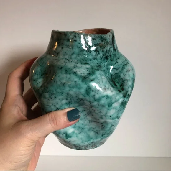 Vintage MCM Made in Italy pottery vase marbled aqua pinched organic midcentury - Picture 9 of 12